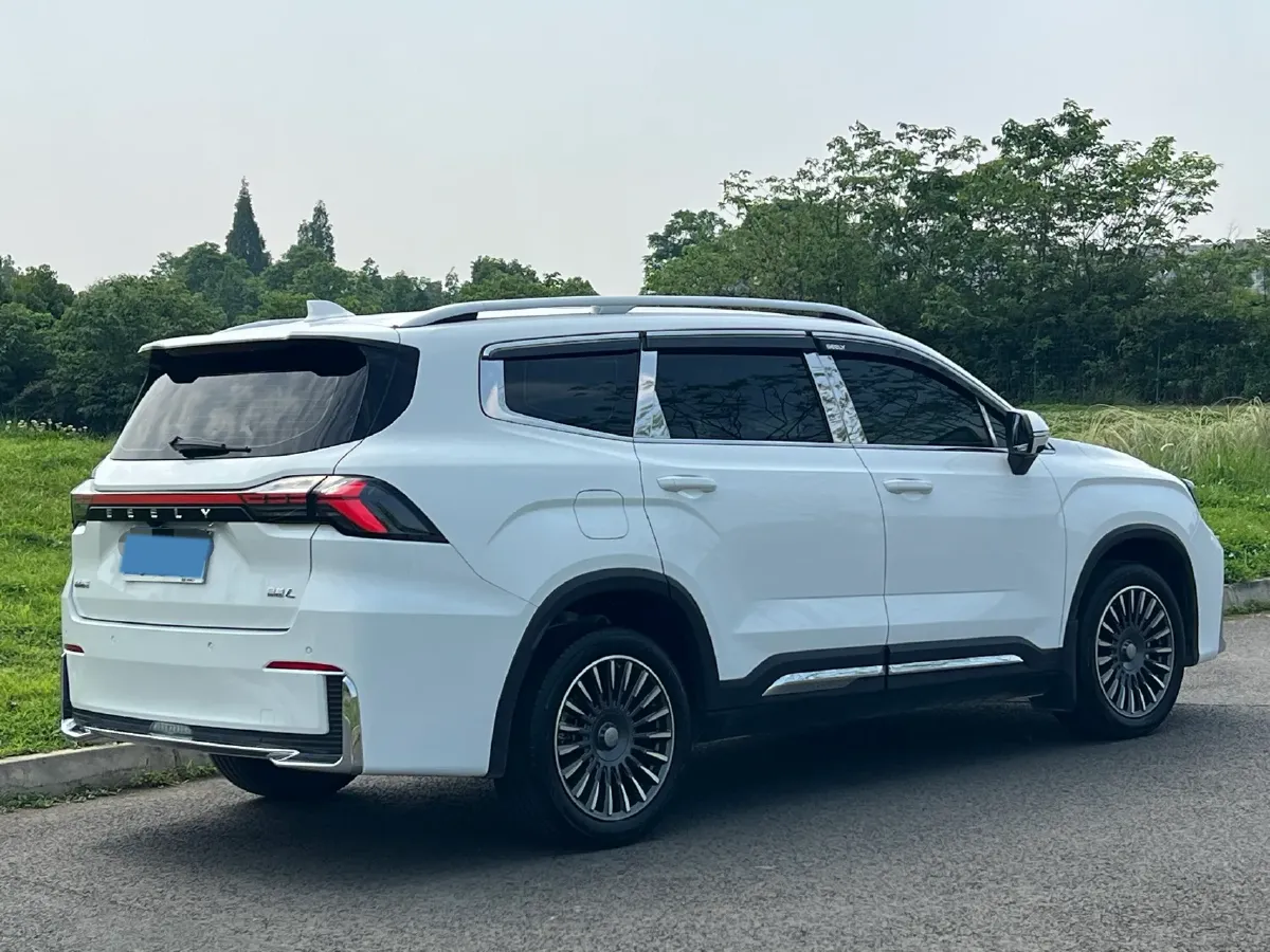 2024 Geely Okavango L 2.0T 218HP L4 7DCT,autocango,china used car exporter,china ev exporter,chinese used car exporter,chinese used ev exporter