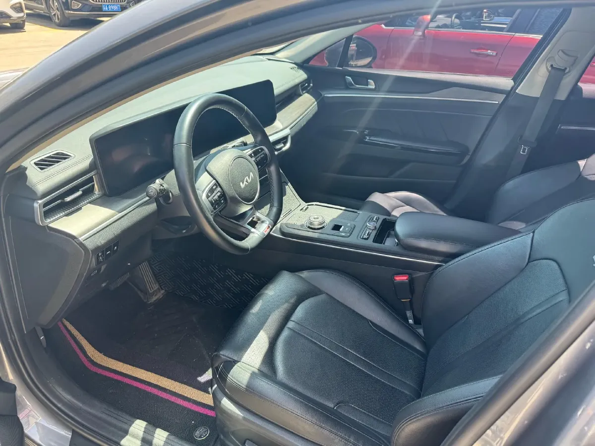 2021 Kia K5 2.0T 240HP L4 8AT,autocango,china used car exporter,china ev exporter,chinese used car exporter,chinese used ev exporter