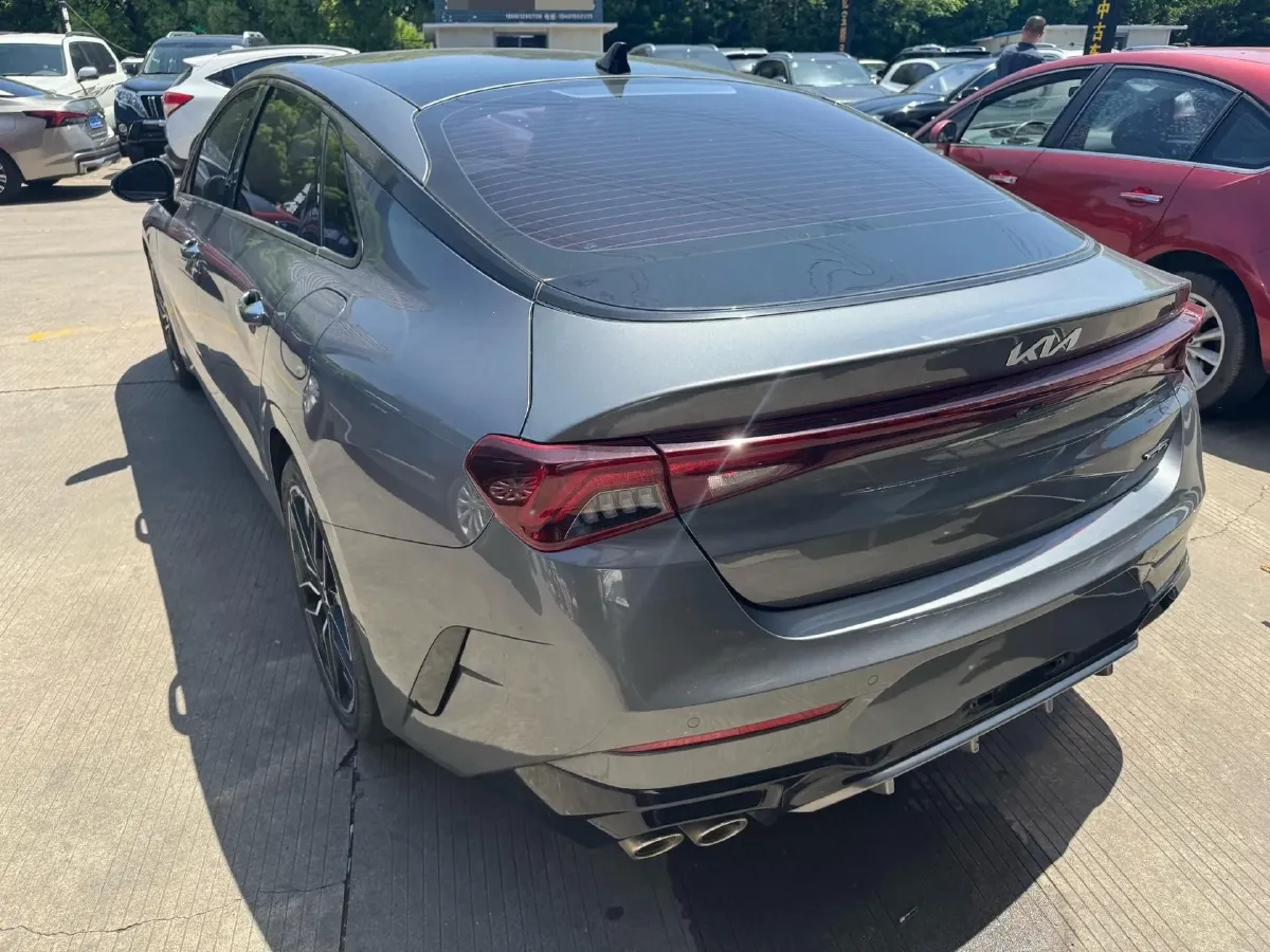 2021 Kia K5 2.0T 240HP L4 8AT,autocango,china used car exporter,china ev exporter,chinese used car exporter,chinese used ev exporter