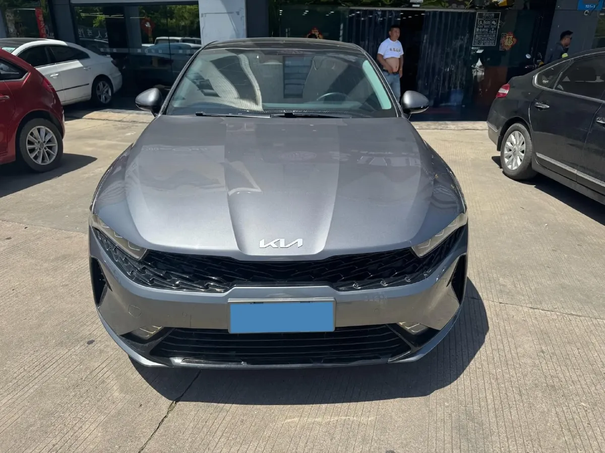 2021 Kia K5 2.0T 240HP L4 8AT,autocango,china used car exporter,china ev exporter,chinese used car exporter,chinese used ev exporter