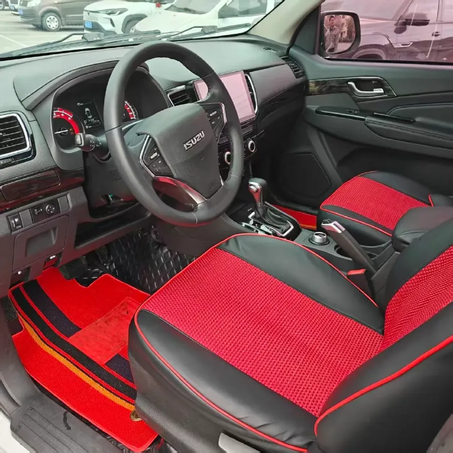 2019 Isuzu LingTuo 2.5T 129HP L4 6AT,autocango,china used car exporter,china ev exporter,chinese used car exporter,chinese used ev exporter