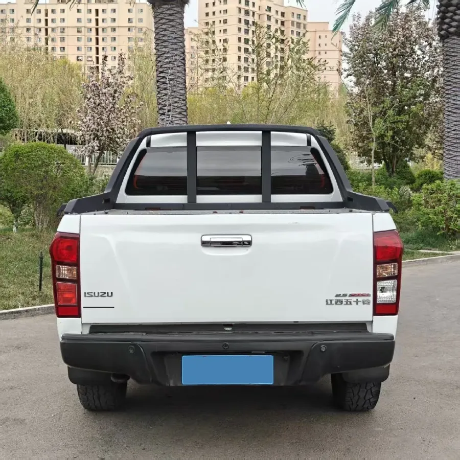 2019 Isuzu LingTuo 2.5T 129HP L4 6AT,autocango,china used car exporter,china ev exporter,chinese used car exporter,chinese used ev exporter