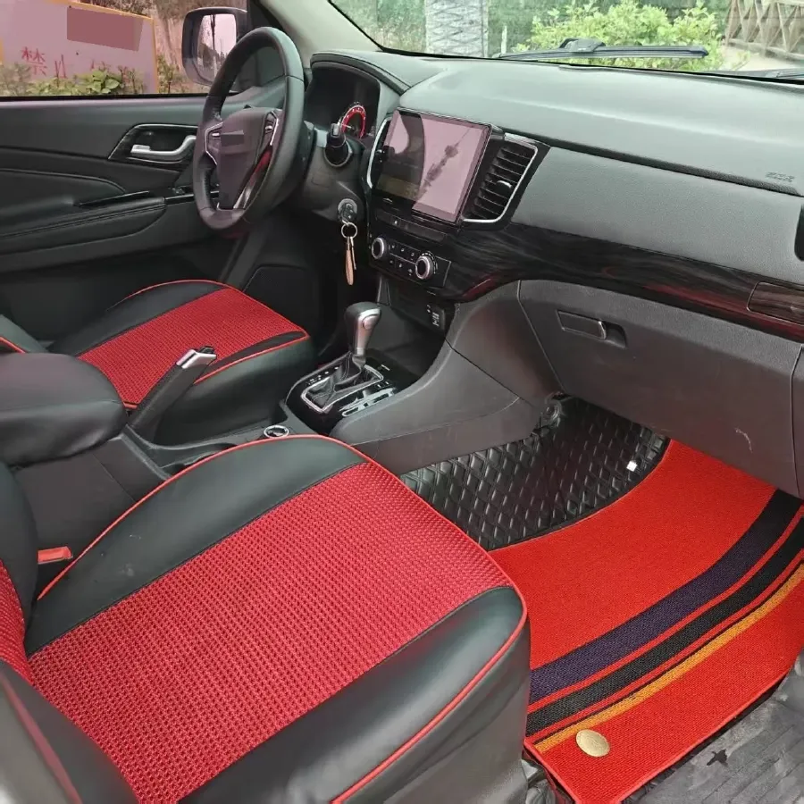 2019 Isuzu LingTuo 2.5T 129HP L4 6AT,autocango,china used car exporter,china ev exporter,chinese used car exporter,chinese used ev exporter