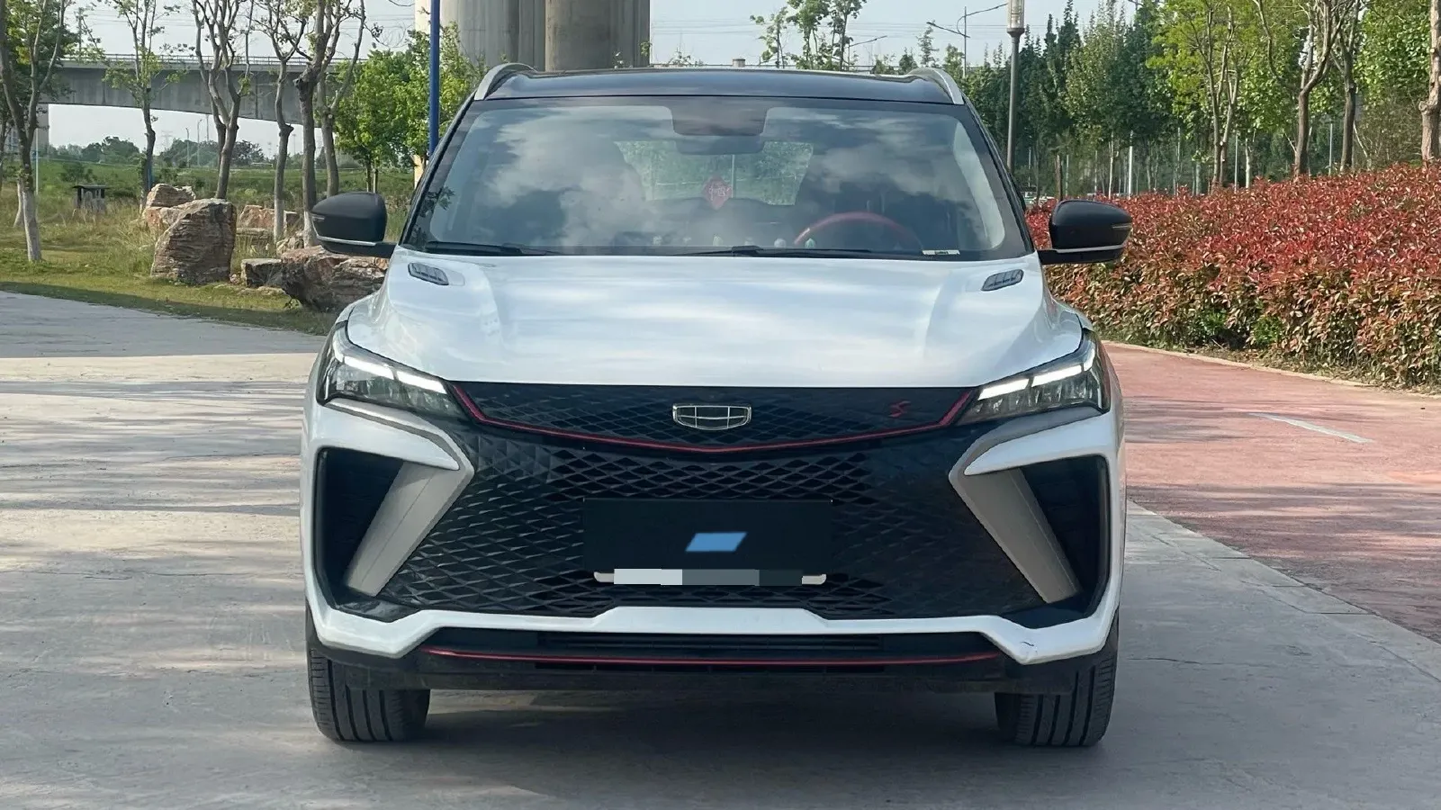 2023 Geely Coolray 1.5T 181HP L4 7DCT,autocango,china used car exporter,china ev exporter,chinese used car exporter,chinese used ev exporter
