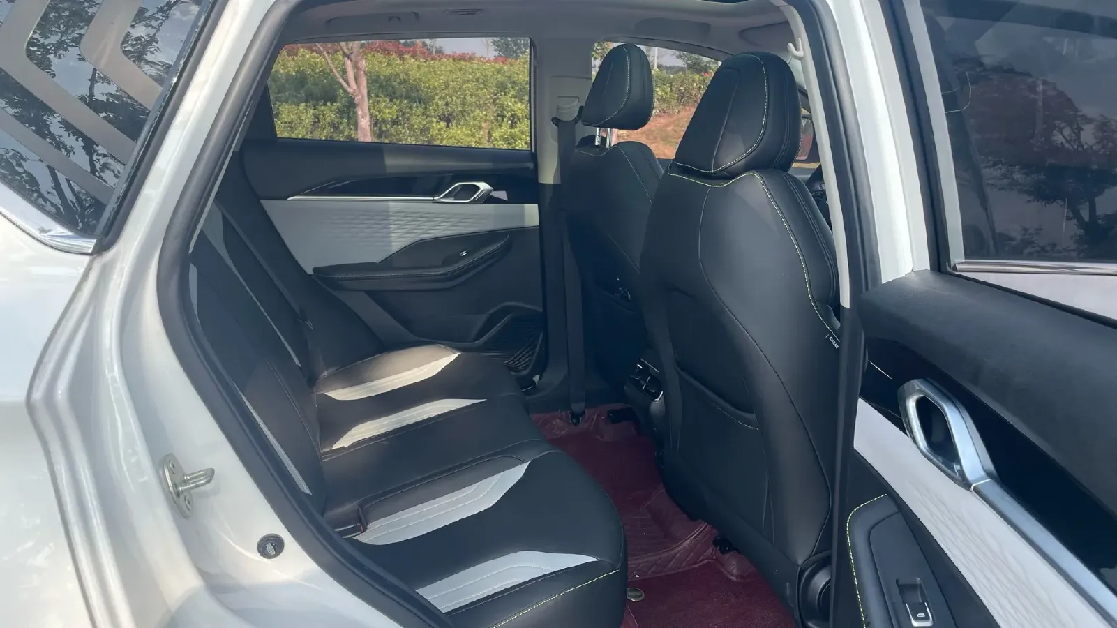 2023 Geely Coolray 1.5T 181HP L4 7DCT,autocango,china used car exporter,china ev exporter,chinese used car exporter,chinese used ev exporter