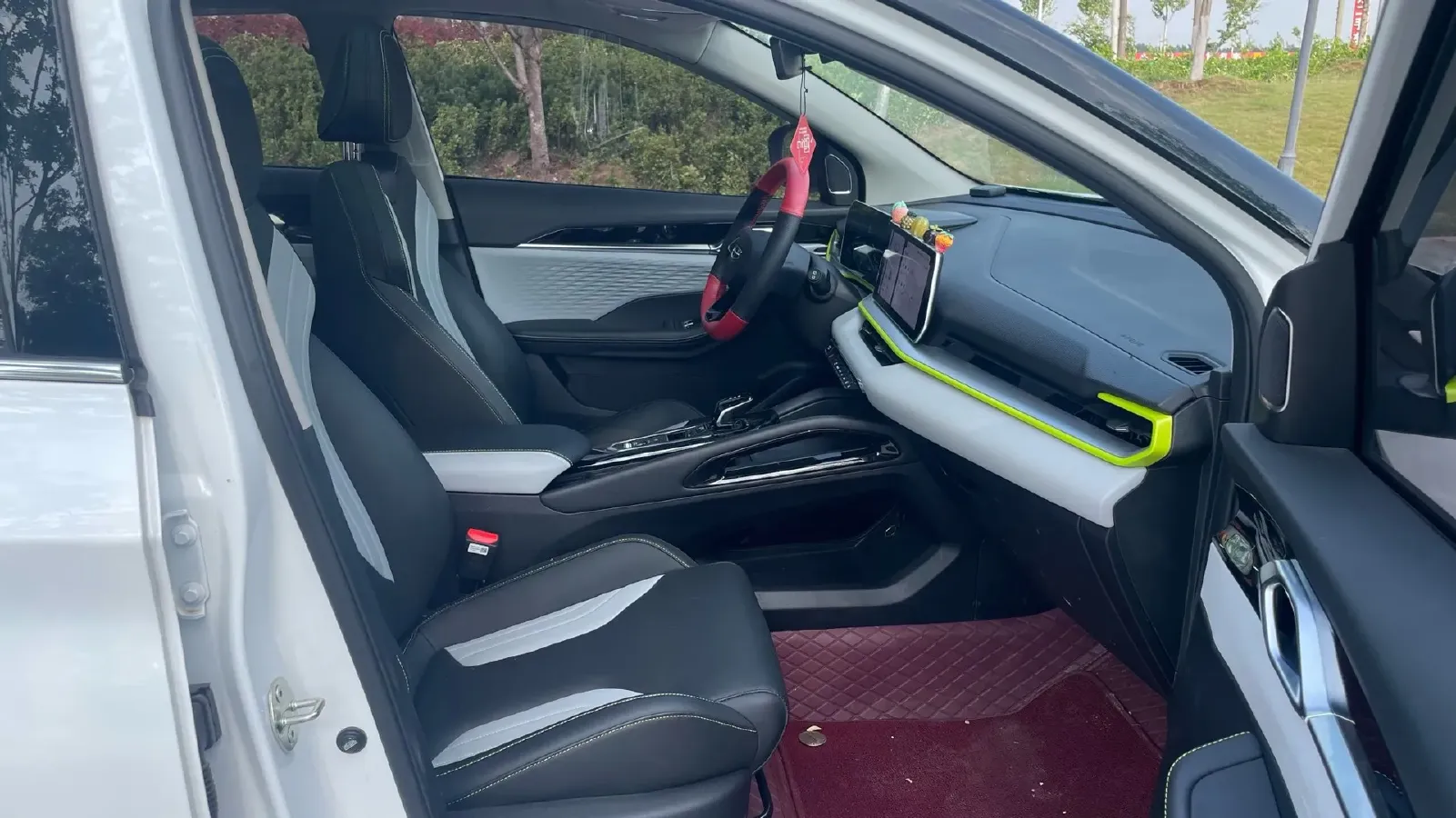 2023 Geely Coolray 1.5T 181HP L4 7DCT,autocango,china used car exporter,china ev exporter,chinese used car exporter,chinese used ev exporter