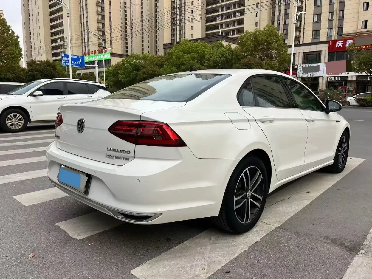 2019 Volkswagen Passat 1.4T 150HP L4 7DCT,autocango,china used car exporter,china ev exporter,chinese used car exporter,chinese used ev exporter