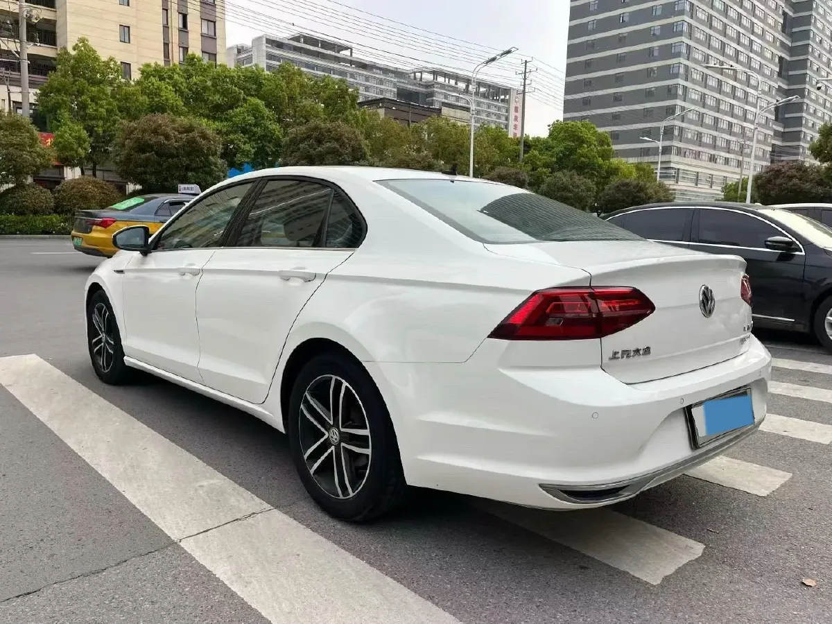 2019 Volkswagen Passat 1.4T 150HP L4 7DCT,autocango,china used car exporter,china ev exporter,chinese used car exporter,chinese used ev exporter