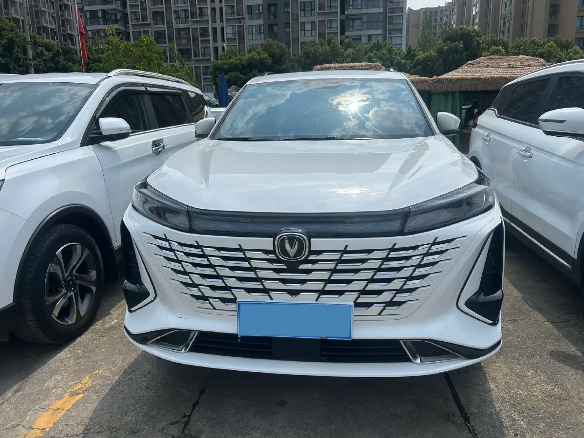 2025 ChangAn UNI-Z 1.5T 188HP L4 7DCT,autocango,china used car exporter,china ev exporter,chinese used car exporter,chinese used ev exporter
