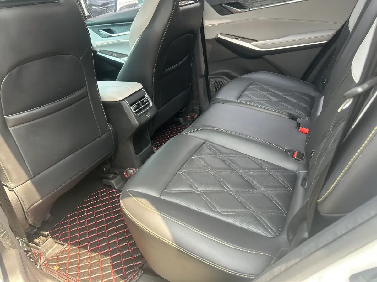 2025 ChangAn UNI-Z 1.5T 188HP L4 7DCT,autocango,china used car exporter,china ev exporter,chinese used car exporter,chinese used ev exporter