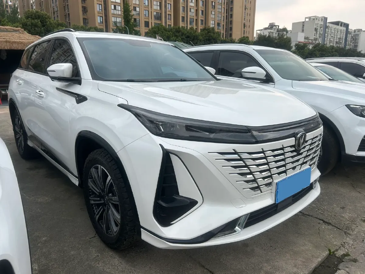 2025 ChangAn UNI-Z 1.5T 188HP L4 7DCT,autocango,china used car exporter,china ev exporter,chinese used car exporter,chinese used ev exporter