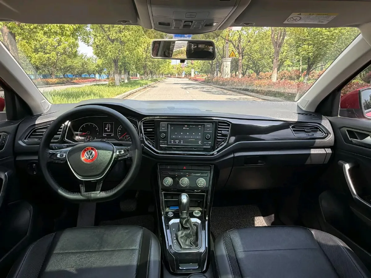 2018 Borgward BX7 2.0T 224HP L4 6AT,autocango,china used car exporter,china ev exporter,chinese used car exporter,chinese used ev exporter