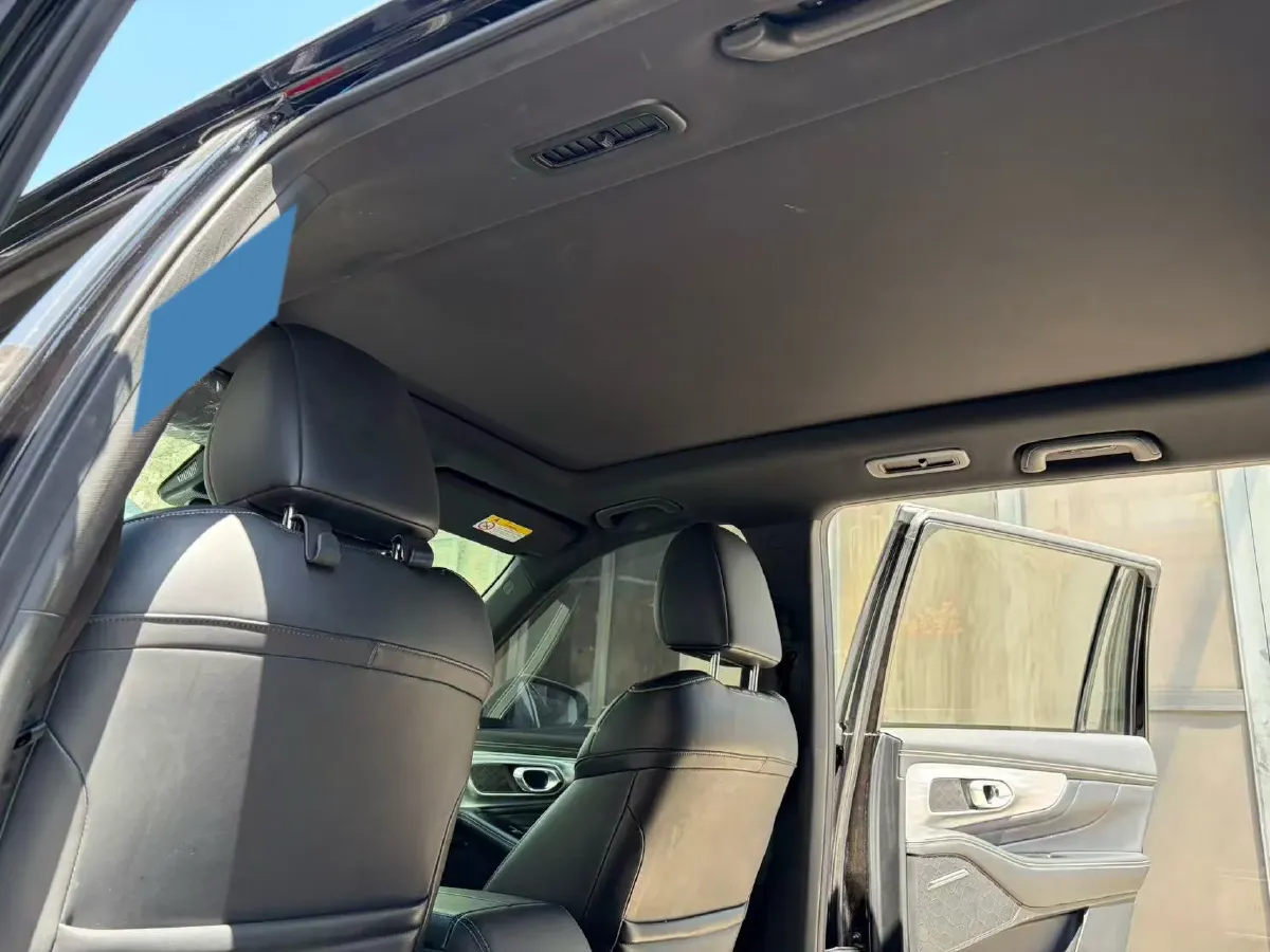 2022 GAC Trumpchi GS8 2.0T 252HP L4 8AT,autocango,china used car exporter,china ev exporter,chinese used car exporter,chinese used ev exporter