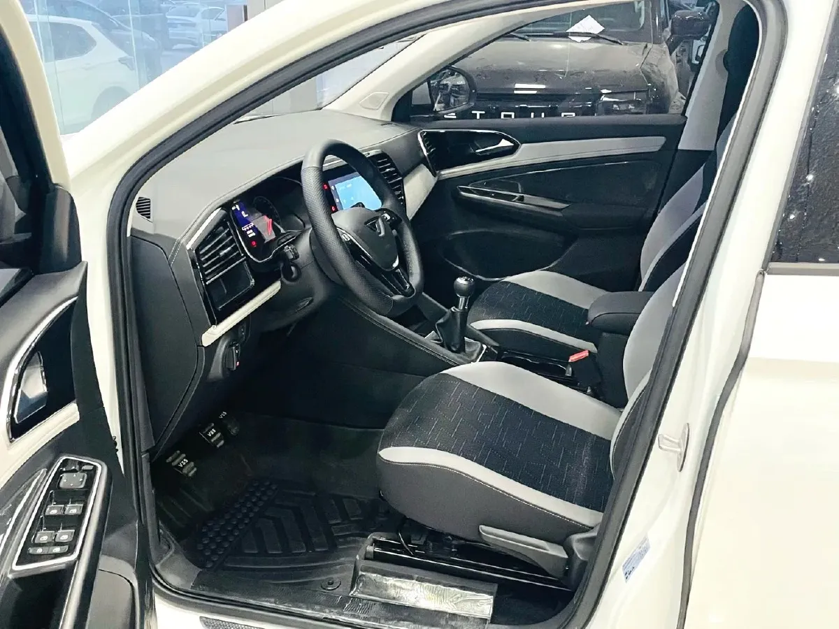 2024 Jetta VS5 1.4T 150HP L4 5MT,autocango,china used car exporter,china ev exporter,chinese used car exporter,chinese used ev exporter