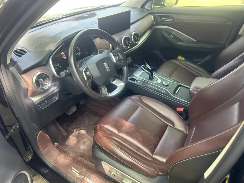 2021 WEY VV6 2.0T 227HP L4 7DCT,autocango,china used car exporter,china ev exporter,chinese used car exporter,chinese used ev exporter