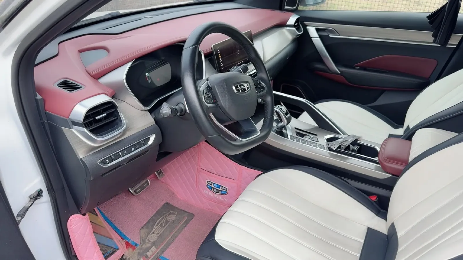 2019 Geely Coolray 1.5T 177HP L3 7DCT,autocango,china used car exporter,china ev exporter,chinese used car exporter,chinese used ev exporter