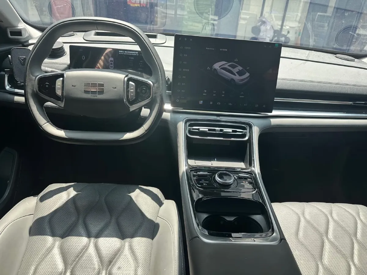 2025 Geely Galaxy A7 1.5L 112HP L4 1DHT PHEV,autocango,china used car exporter,china ev exporter,chinese used car exporter,chinese used ev exporter