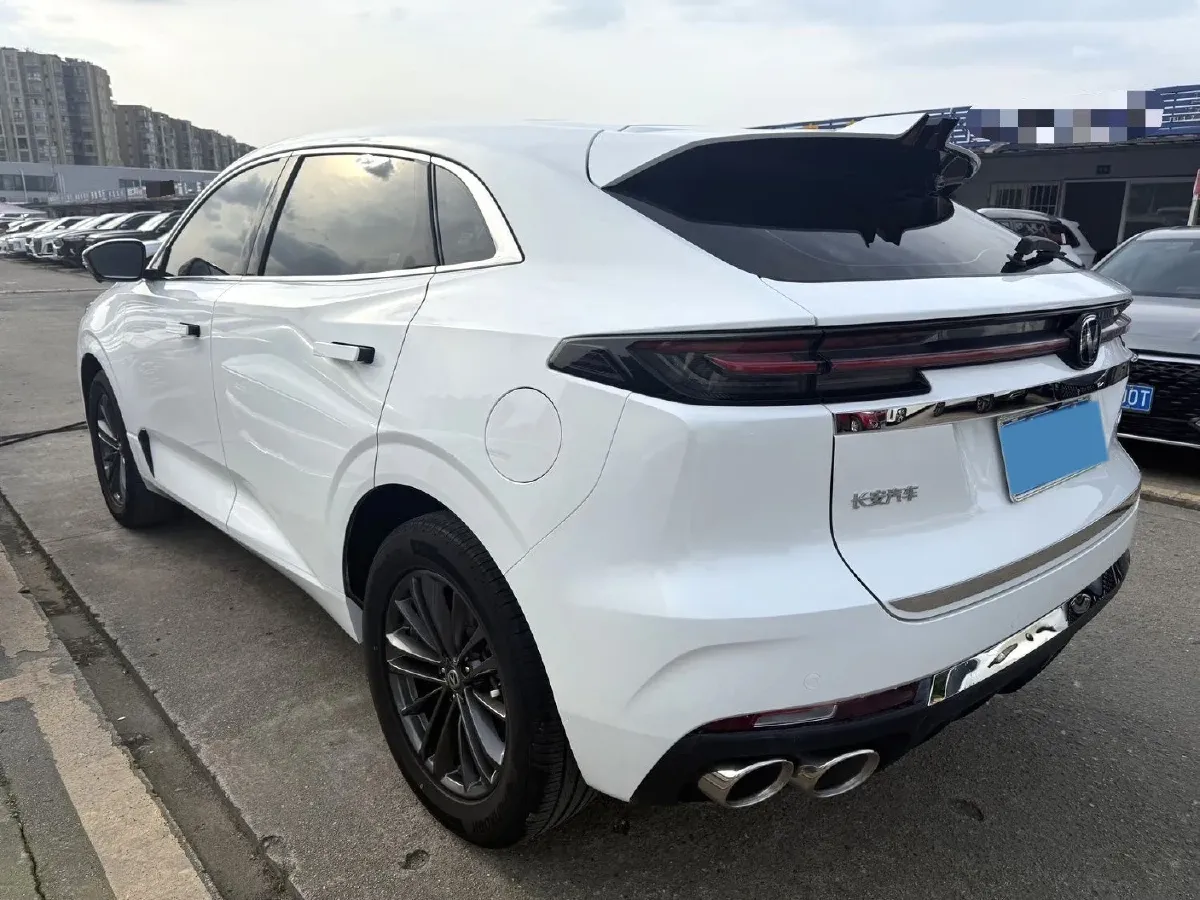 2024 ChangAn UNI-K 2.0T 233HP L4 8AT,autocango,china used car exporter,china ev exporter,chinese used car exporter,chinese used ev exporter