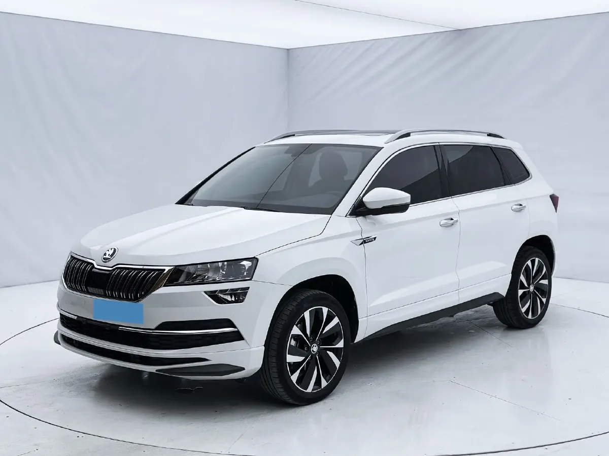 2022 Skoda Karoq 1.4T 150HP L4 7DCT,autocango,china used car exporter,china ev exporter,chinese used car exporter,chinese used ev exporter