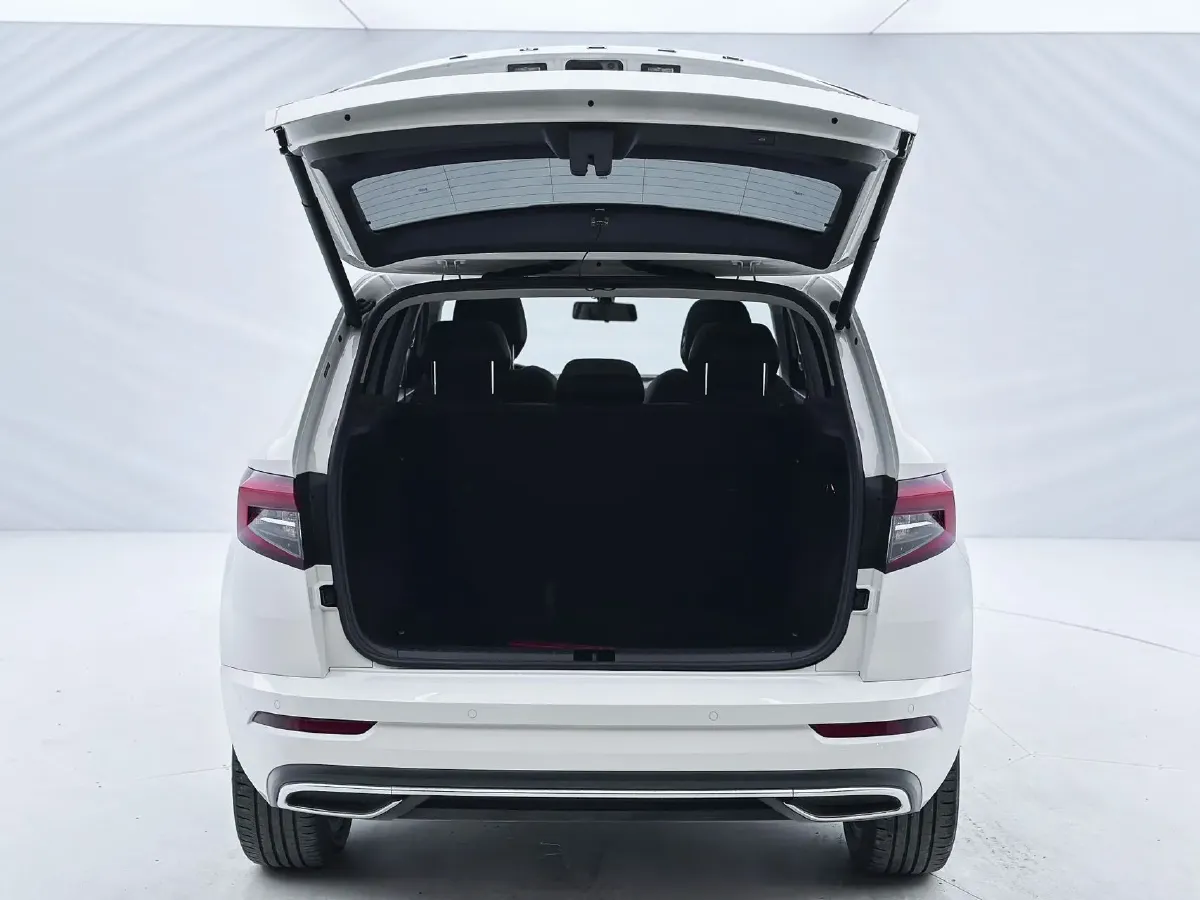 2022 Skoda Karoq 1.4T 150HP L4 7DCT,autocango,china used car exporter,china ev exporter,chinese used car exporter,chinese used ev exporter