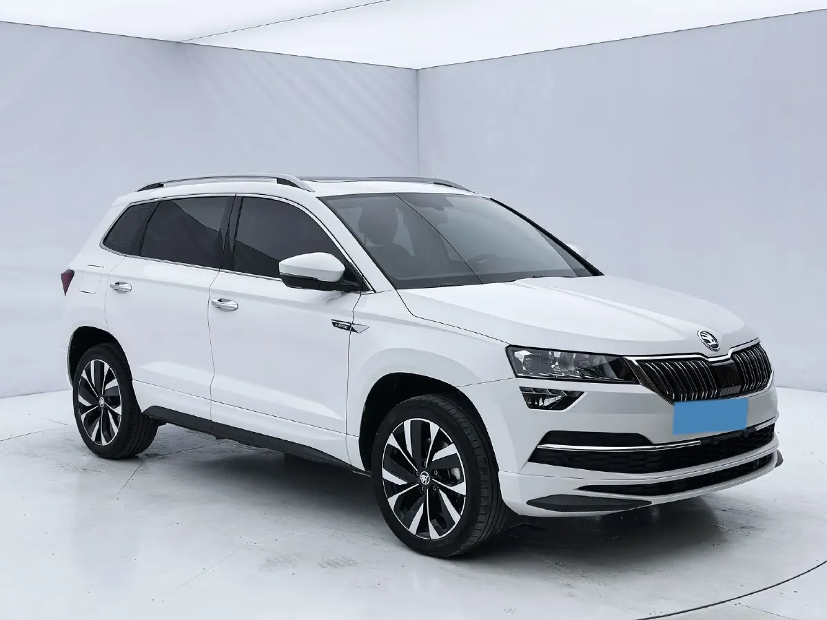 2022 Skoda Karoq 1.4T 150HP L4 7DCT,autocango,china used car exporter,china ev exporter,chinese used car exporter,chinese used ev exporter