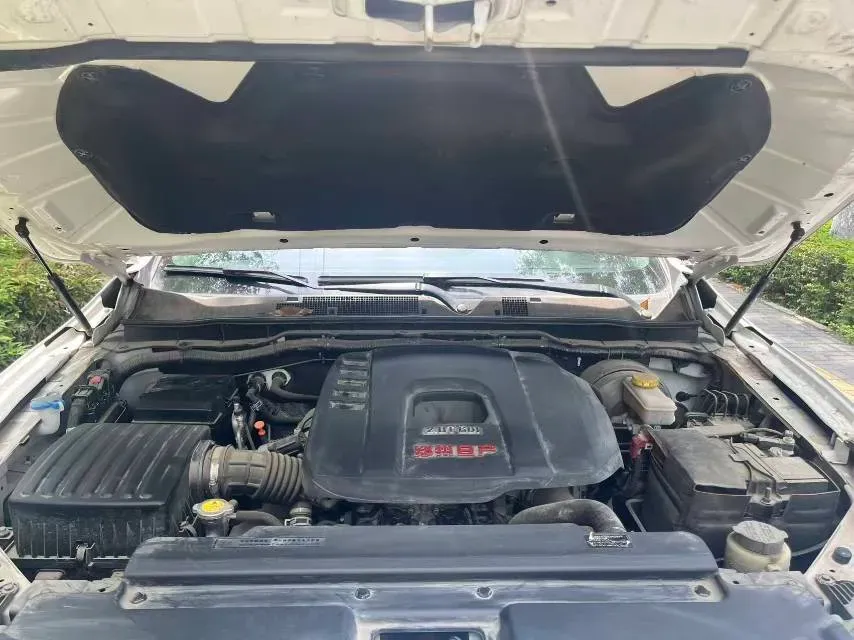 2022 Dongfeng PaLaSuo 2.0T 228HP L4 8AT,autocango,china used car exporter,china ev exporter,chinese used car exporter,chinese used ev exporter