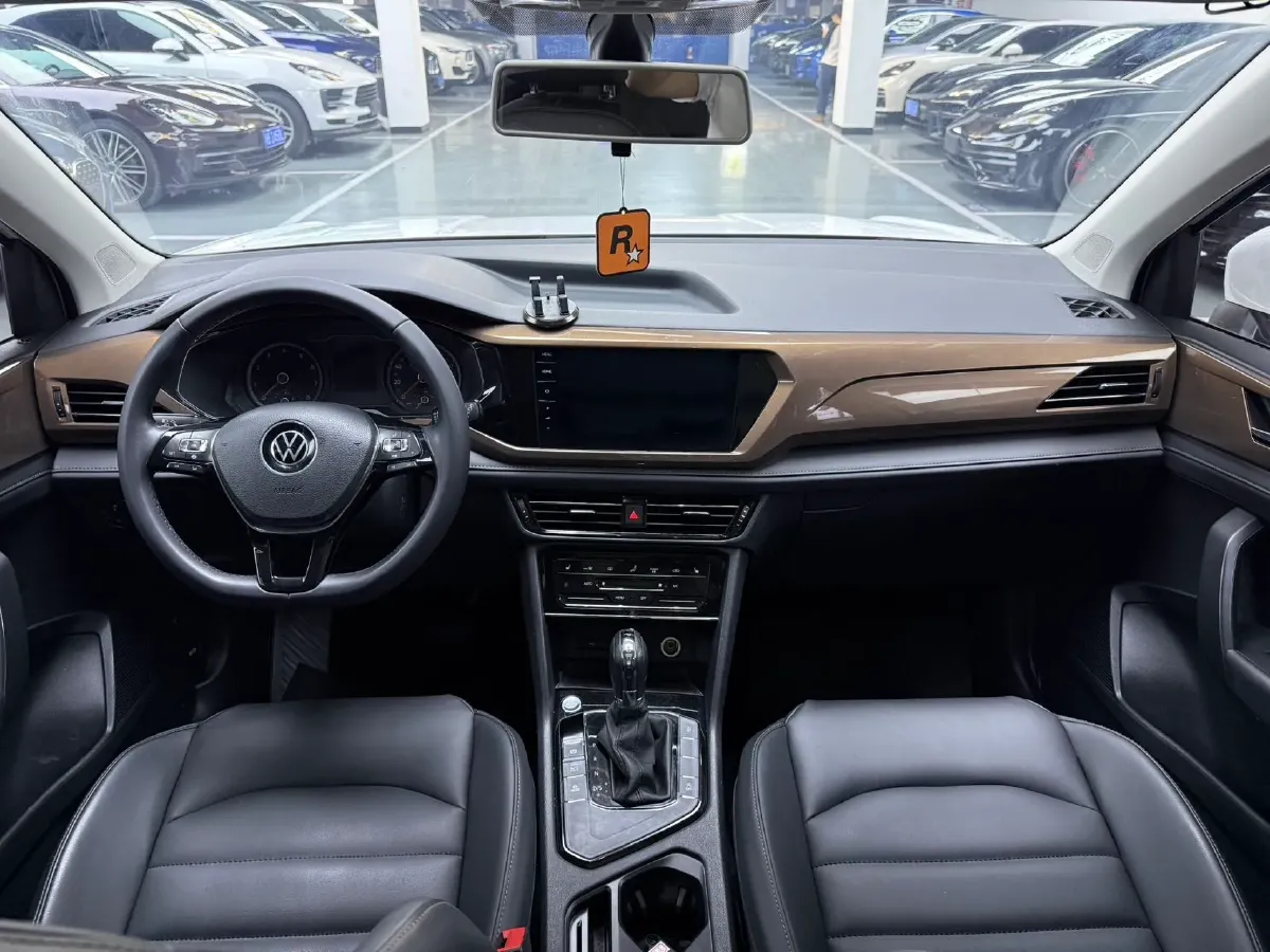 2021 Volkswagen Tharu 1.4T 150HP L4 7DCT,autocango,china used car exporter,china ev exporter,chinese used car exporter,chinese used ev exporter