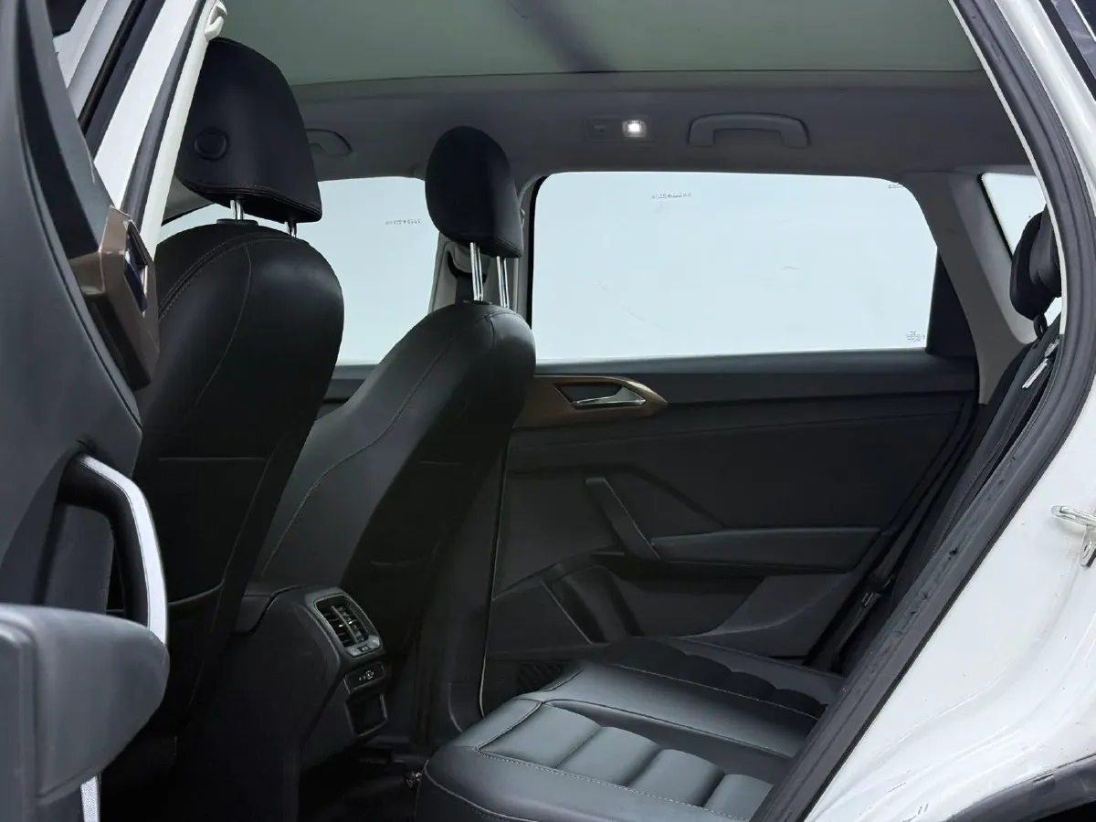 2021 Volkswagen Tharu 1.4T 150HP L4 7DCT,autocango,china used car exporter,china ev exporter,chinese used car exporter,chinese used ev exporter