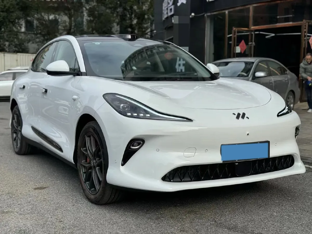 2025 IM LS6 BEV 75KWH,autocango,china used car exporter,china ev exporter,chinese used car exporter,chinese used ev exporter