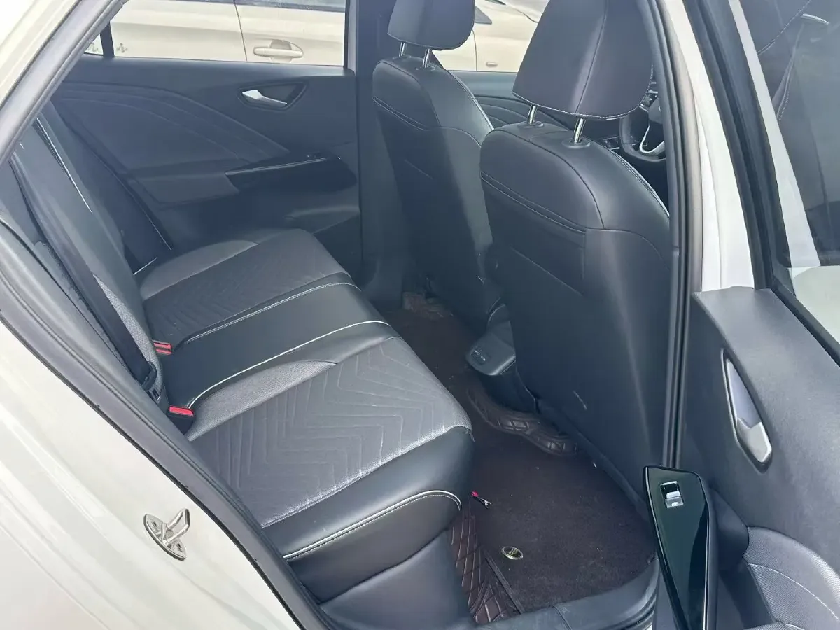 2024 Volkswagen ID.3 BEV 52.8KWH,autocango,china used car exporter,china ev exporter,chinese used car exporter,chinese used ev exporter