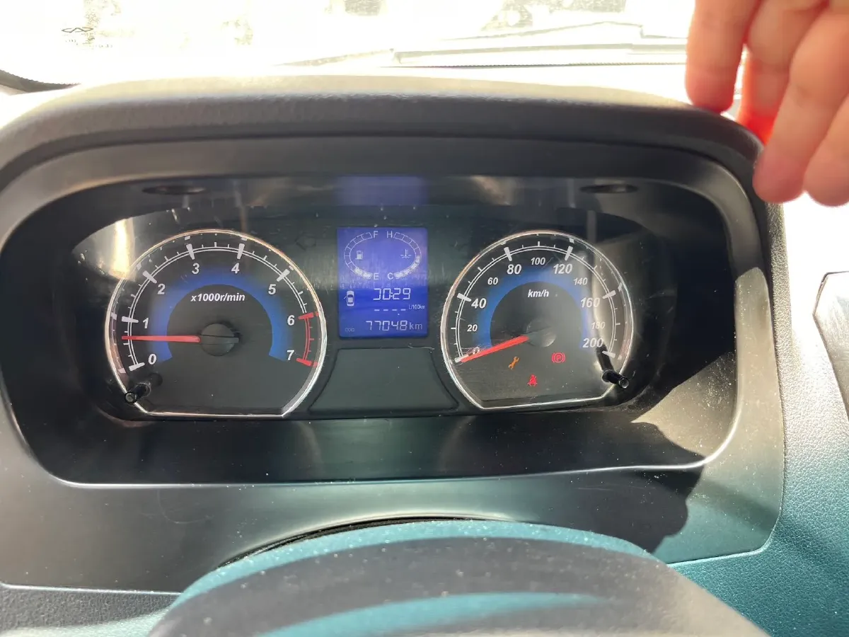 2017 Karry K50 1.5L 109HP L4 5MT,autocango,china used car exporter,china ev exporter,chinese used car exporter,chinese used ev exporter