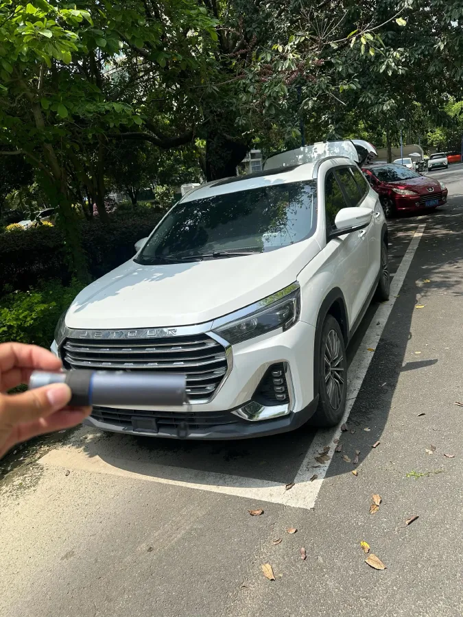 2023 Jetour X90 Plus 1.5T 156HP L4 6MT,autocango,china used car exporter,china ev exporter,chinese used car exporter,chinese used ev exporter