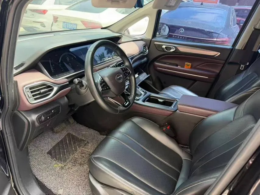 2021 GAC Trumpchi M6 1.5T 169HP L4 7DCT,autocango,china used car exporter,china ev exporter,chinese used car exporter,chinese used ev exporter