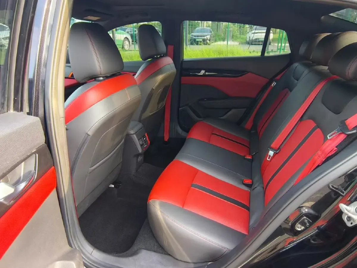 2021 DongFeng Aeolus YiXuan 1.5T 150HP L4 6DCT,autocango,china used car exporter,china ev exporter,chinese used car exporter,chinese used ev exporter