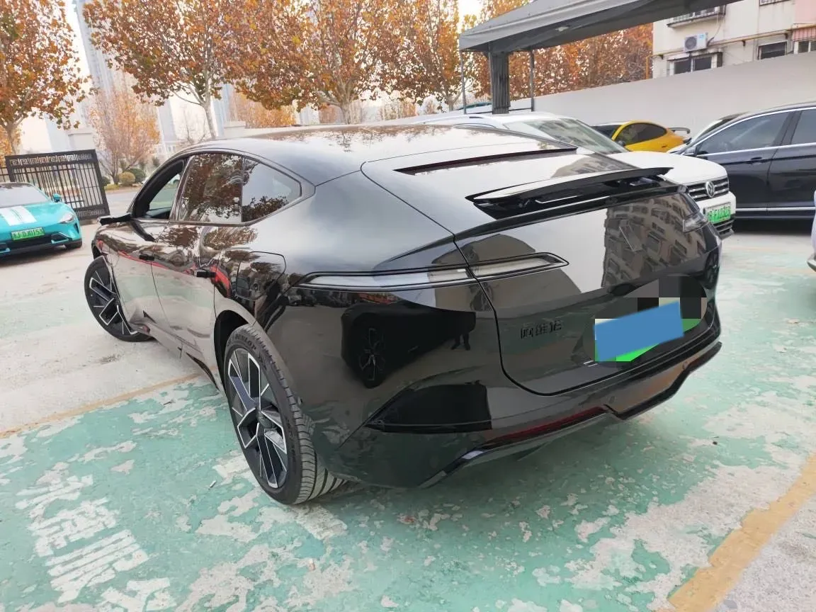 2025 Avatr 12 BEV,autocango,china used car exporter,china ev exporter,chinese used car exporter,chinese used ev exporter