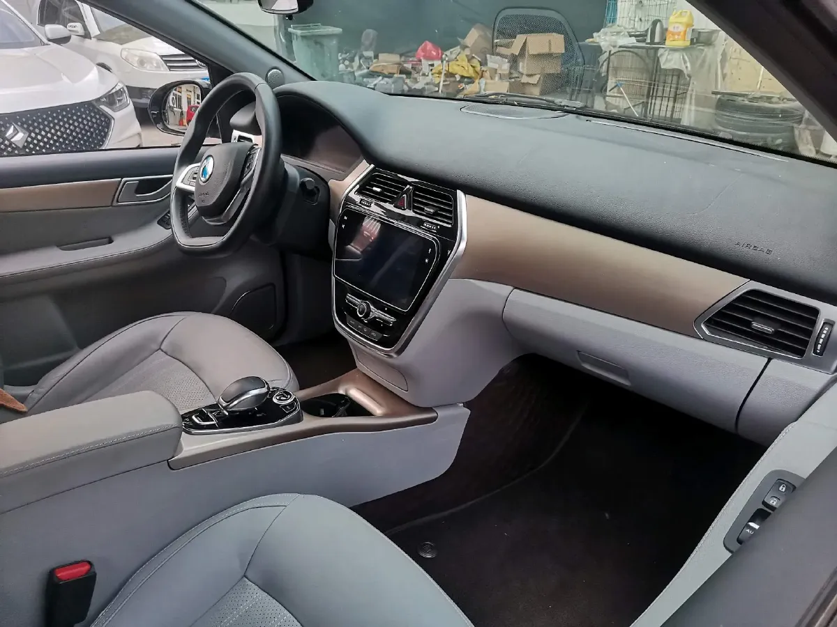 2018 Denza Denza BEV 70KWH,autocango,china used car exporter,china ev exporter,chinese used car exporter,chinese used ev exporter