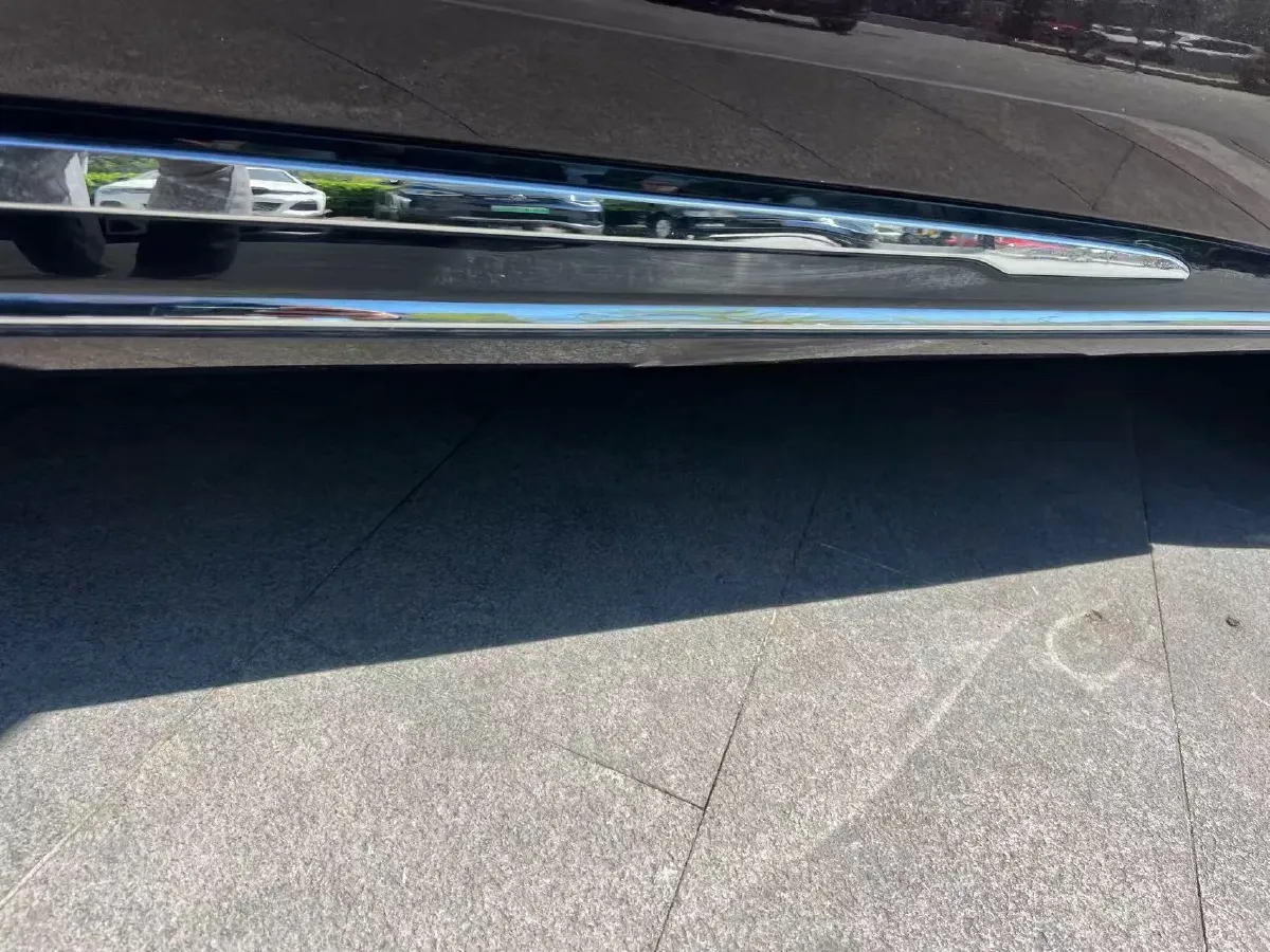 2024 HongQi HQ9 2.0T 163HP L4 1DHT PHEV 20.14KWH,autocango,china used car exporter,china ev exporter,chinese used car exporter,chinese used ev exporter