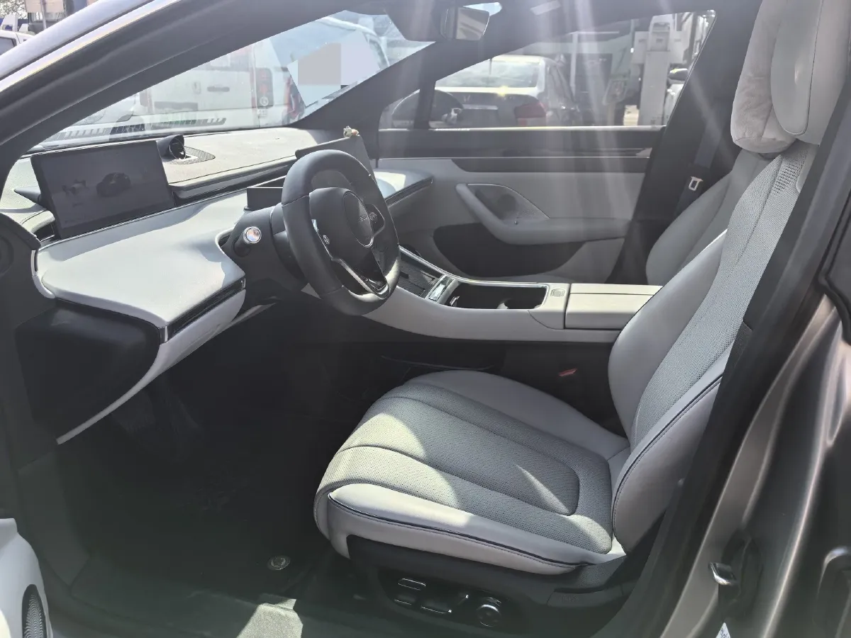 2024 Luxeed S7 BEV 82KWH,autocango,china used car exporter,china ev exporter,chinese used car exporter,chinese used ev exporter