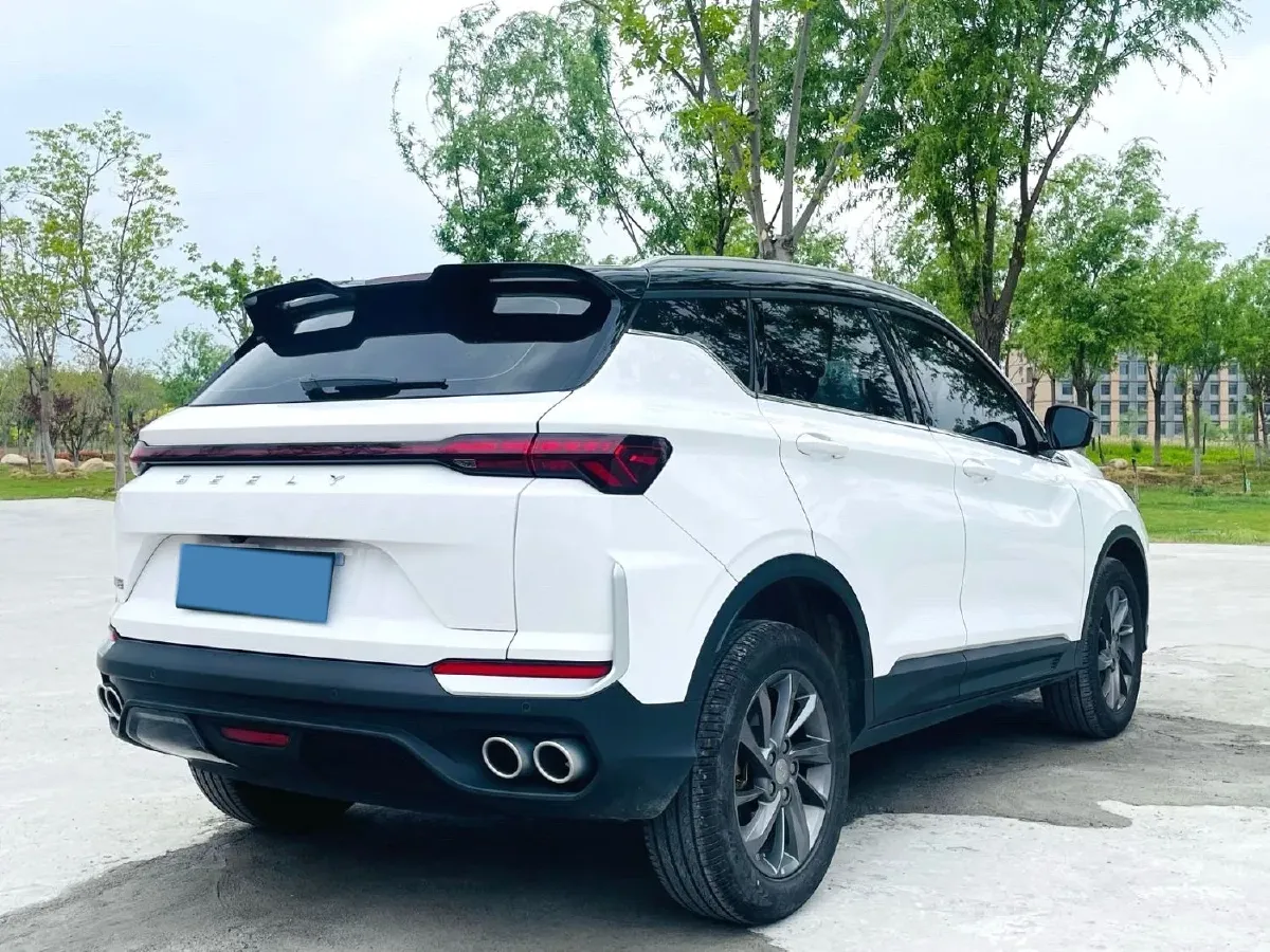 2025 Geely Coolray 1.5T 181HP L4 7DCT,autocango,china used car exporter,china ev exporter,chinese used car exporter,chinese used ev exporter