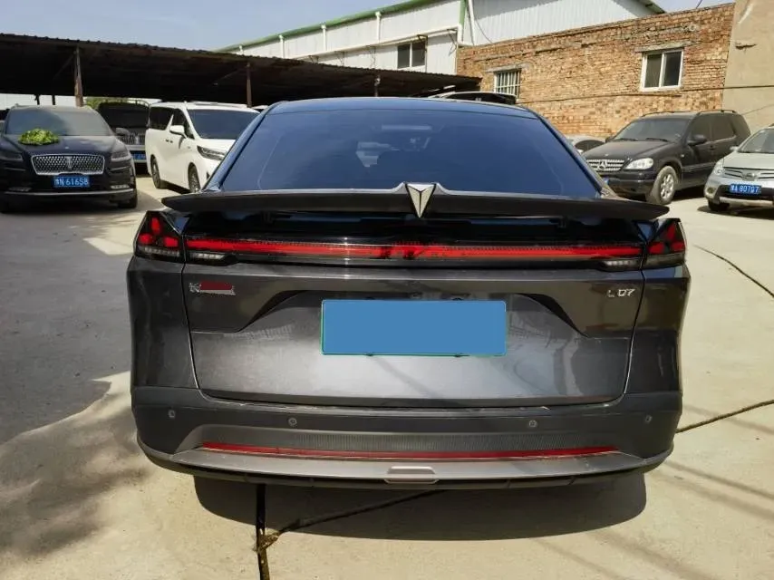 2025 Deepal L07 BEV 56.12KWH,autocango,china used car exporter,china ev exporter,chinese used car exporter,chinese used ev exporter