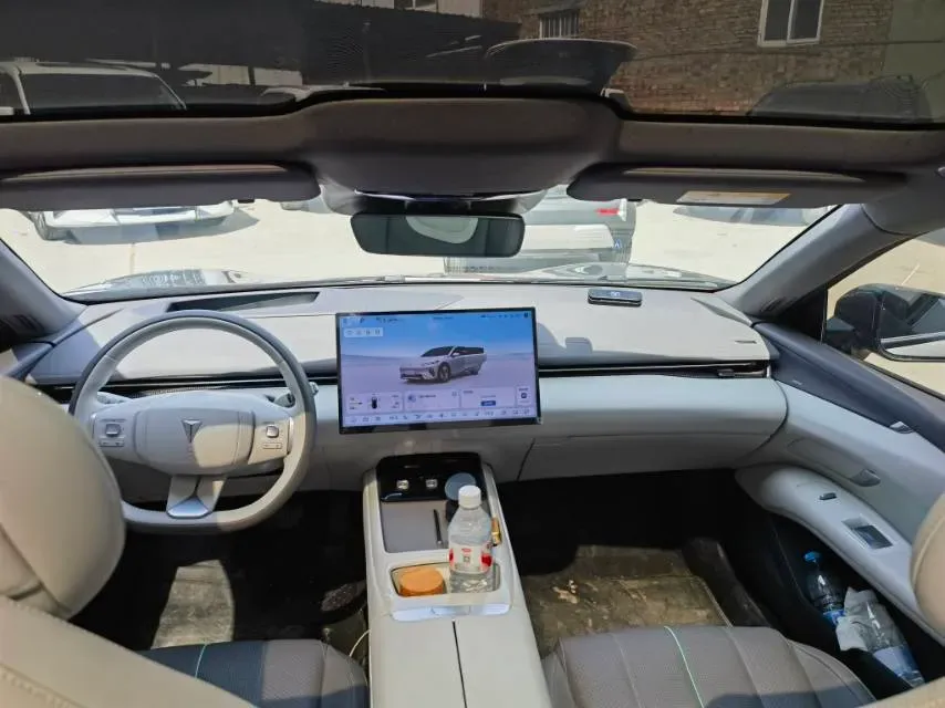 2025 Deepal L07 BEV 56.12KWH,autocango,china used car exporter,china ev exporter,chinese used car exporter,chinese used ev exporter