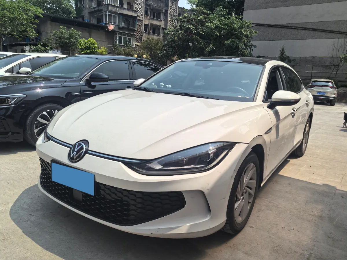 2022 Volkswagen Lavida 1.4T 150HP L4 7DCT,autocango,china used car exporter,china ev exporter,chinese used car exporter,chinese used ev exporter