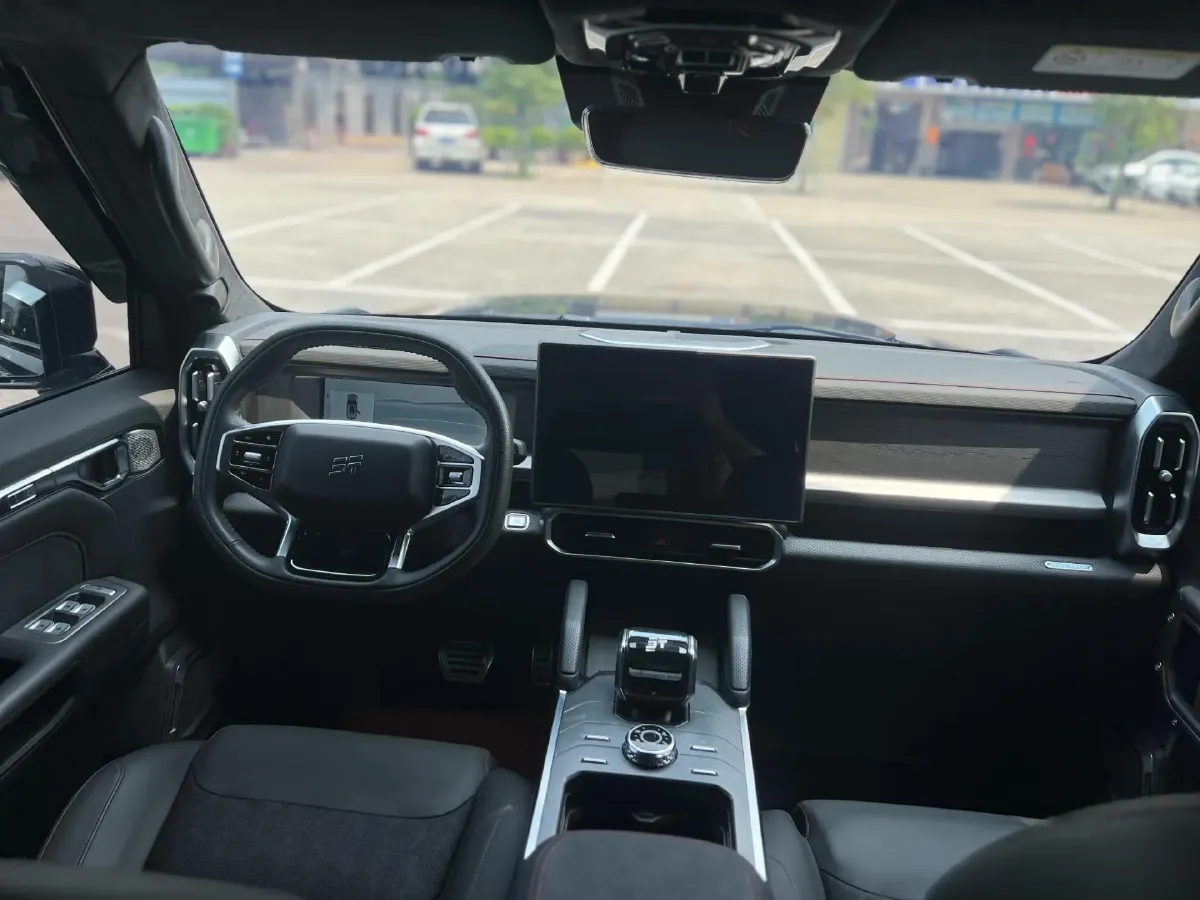 2024 Jetour ShanHai TravellerC-DM 1.5T 156HP L4 3DHT PHEV 43.24KWH,autocango,china used car exporter,china ev exporter,chinese used car exporter,chinese used ev exporter