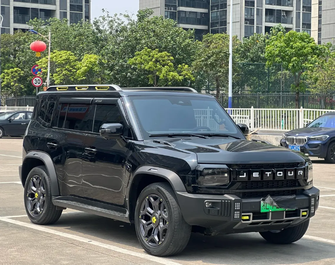 2024 Jetour ShanHai TravellerC-DM 1.5T 156HP L4 3DHT PHEV 43.24KWH,autocango,china used car exporter,china ev exporter,chinese used car exporter,chinese used ev exporter