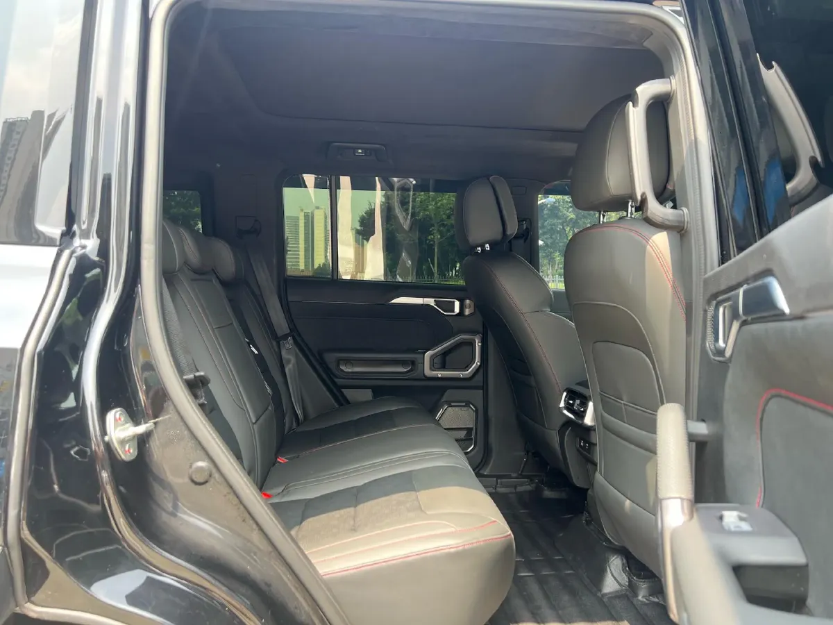 2024 Jetour ShanHai TravellerC-DM 1.5T 156HP L4 3DHT PHEV 43.24KWH,autocango,china used car exporter,china ev exporter,chinese used car exporter,chinese used ev exporter