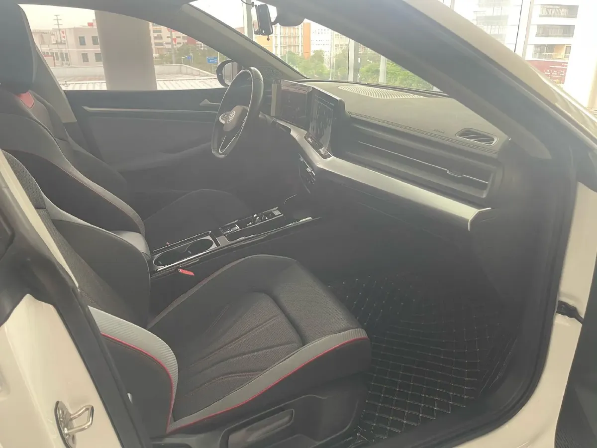 2022 Volkswagen Lavida 1.4T 150HP L4 7DCT,autocango,china used car exporter,china ev exporter,chinese used car exporter,chinese used ev exporter