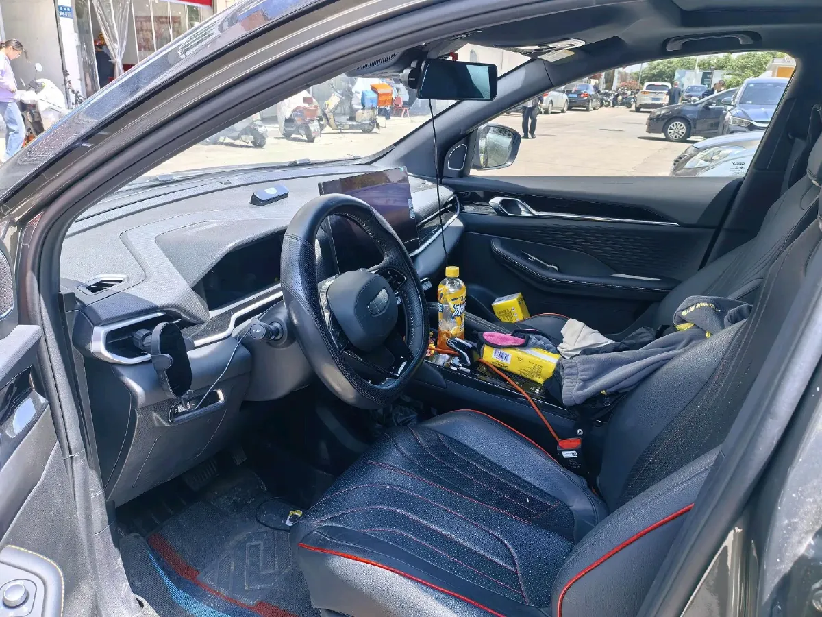 2025 Geely Coolray 1.5T 181HP L4 7DCT,autocango,china used car exporter,china ev exporter,chinese used car exporter,chinese used ev exporter