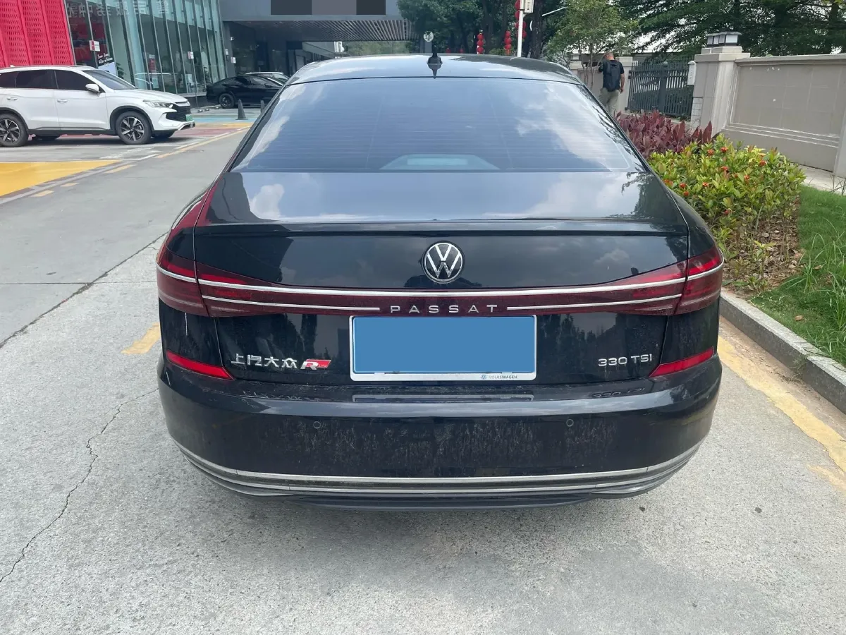 2023 Volkswagen Passat 2.0T 186HP L4 7DCT,autocango,china used car exporter,china ev exporter,chinese used car exporter,chinese used ev exporter
