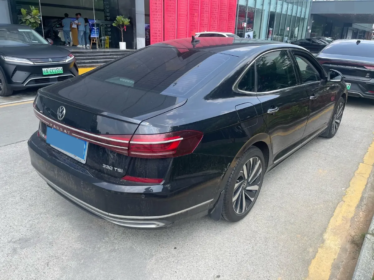 2023 Volkswagen Passat 2.0T 186HP L4 7DCT,autocango,china used car exporter,china ev exporter,chinese used car exporter,chinese used ev exporter