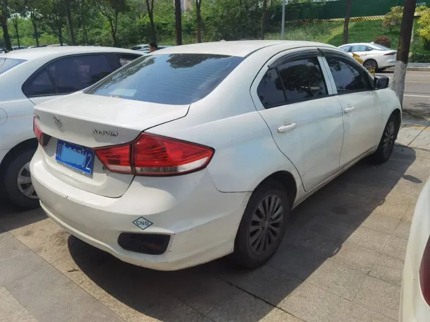 2017 Suzuki SX4 S-Cross 1.6L 122HP L4 5MT,autocango,china used car exporter,china ev exporter,chinese used car exporter,chinese used ev exporter